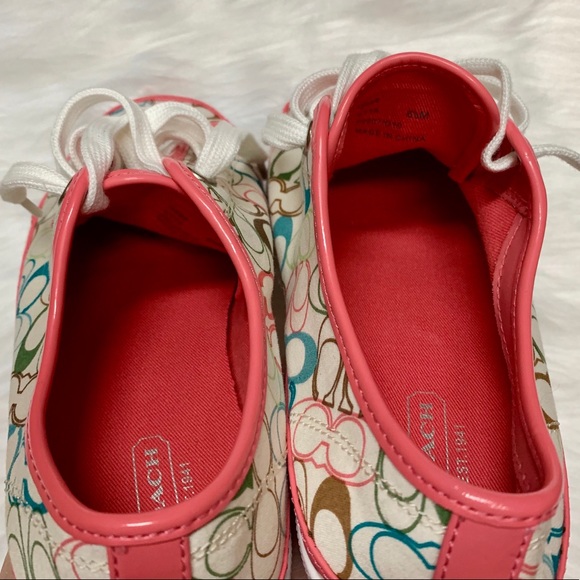 COACH MULIT-COLOR “C” ETTA SNEAKERS SIZE 6.5 NWOB - Picture 2 of 8